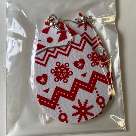 Faux Leather Christmas Holiday Earrings - Picture 1 of 3